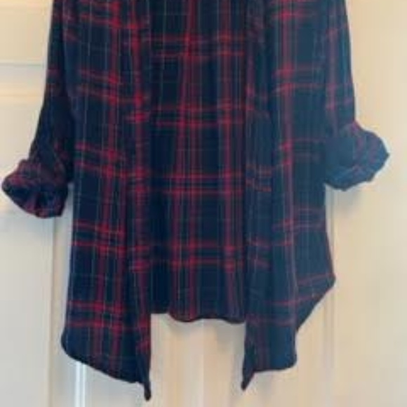 Romeo & Juliet Couture Plaid Buttoned Shirt Red and Navy Blue - Picture 4 of 6